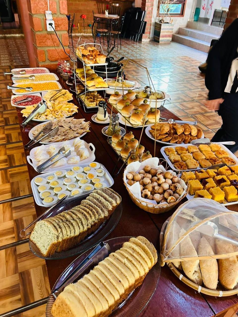 Villaflor Pousada فالي دو كاباو المظهر الخارجي الصورة